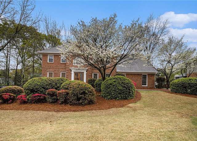 Property at 1122 Manning Farms Ct, Atlanta, GA 30338, 6 beds, 4 baths