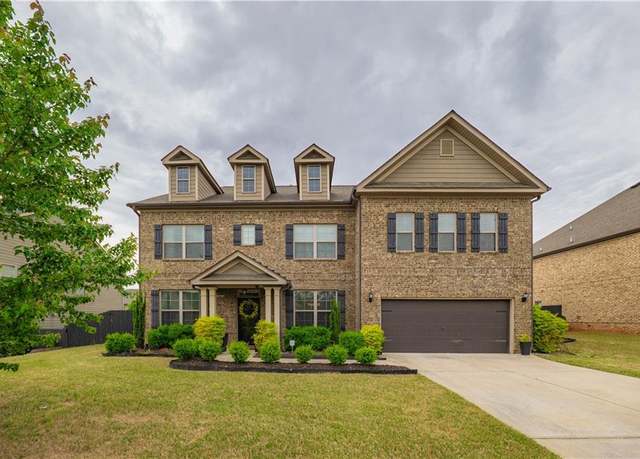 Property at 590 Birkdale Dr, Fairburn, GA 30213, 5 beds, 4 baths