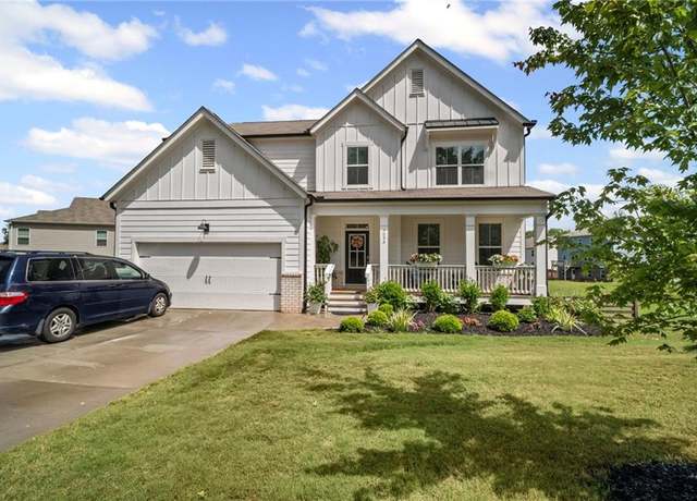 Property at 7095 Evening Dew Dr, Cumming, GA 30028, 5 beds, 3 baths