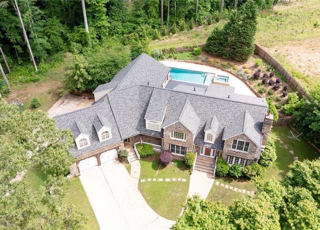 Property at 355 Clark Creek Pass, Acworth, GA 30102, 5 beds, 5.5 baths