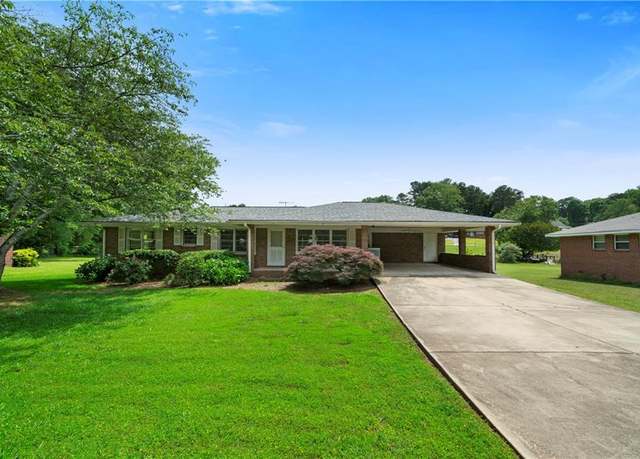 Property at 87 Virgil St SW, Mableton, GA 30126, 3 beds, 2 baths