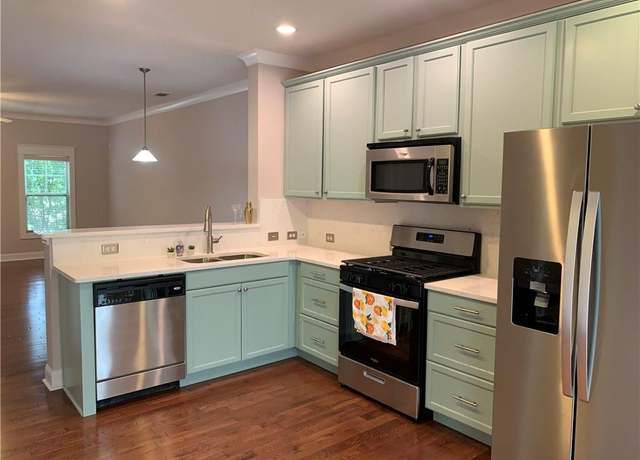 Property at 655 Mead St SE #51, Atlanta, GA 30312, 2 beds, 2 baths