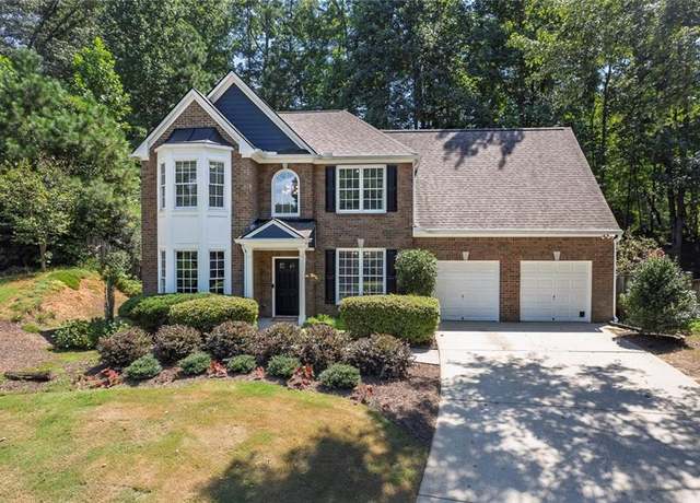 Property at 9745 Laguna Pl, Gainesville, GA 30506, 4 beds, 2.5 baths