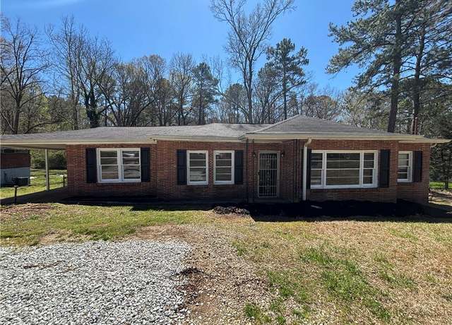 Property at 2103 River Rd, Ellenwood, GA 30294, 3 beds, 2 baths