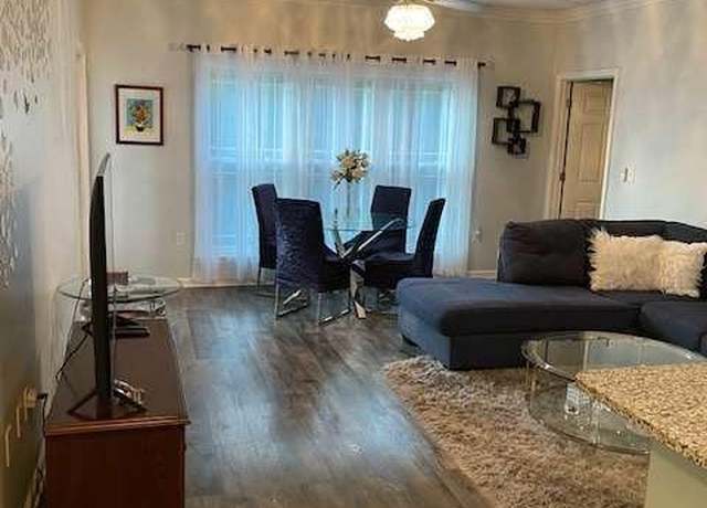 Property at 4333 Dunwoody Park, Atlanta, GA 30338, 2 beds, 2 baths