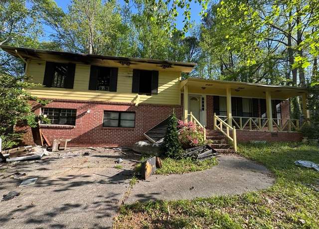 Property at 447 Martindale Ct, Stone Mountain, GA 30088