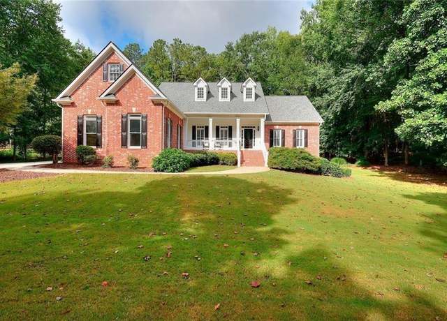 Property at 921 Providence Ln, Monroe, GA 30656, 3 beds, 2.5 baths