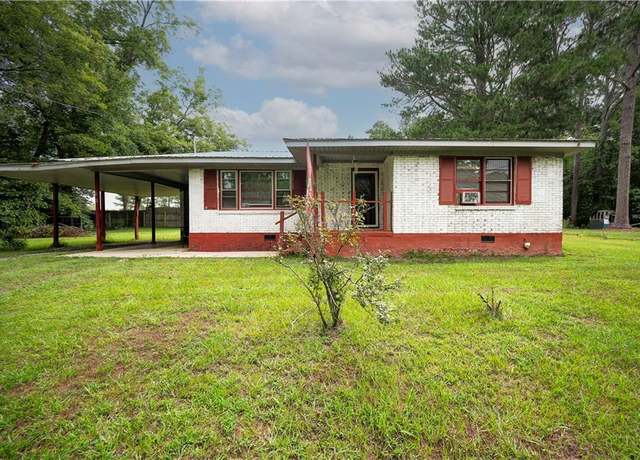 Property at 5 Green Acre Rd NE, Rome, GA 30165, 3 beds, 1 bath