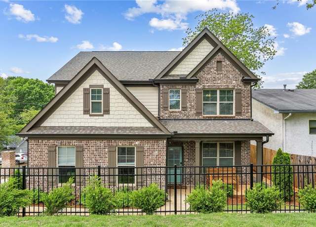 Property at 461 Silver St, Buford, GA 30518, 4 beds, 2.5 baths