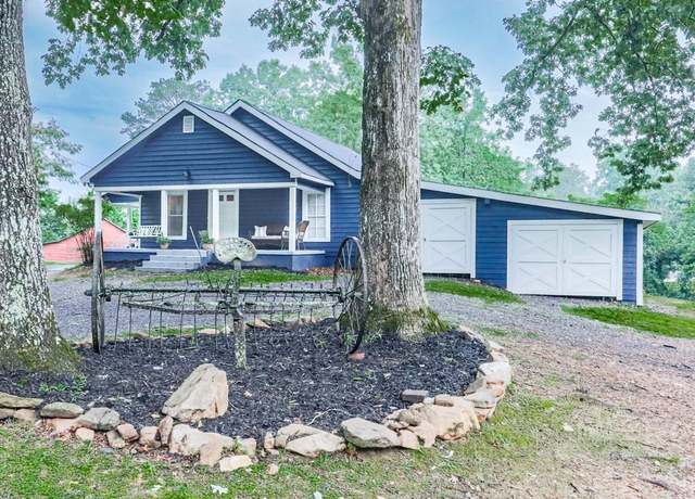 Property at 776 Green Dr, Canton, GA 30114, 3 beds, 1 bath