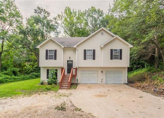 Property at 5069 Jonesboro Rd, Union City, GA 30291, 5 beds, 3 baths