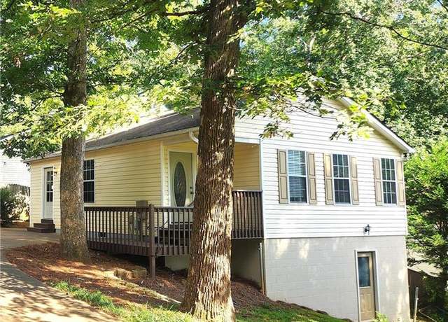 Property at 2865 Imperial Dr, Cumming, GA 30041, 2 beds, 2 baths