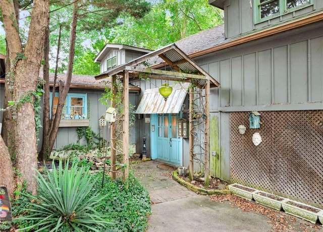 Property at 3270 Connally St, Atlanta, GA 30337, 3 beds, 3.5 baths
