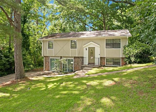 Property at 4690 Big Valley Ct, Stone Mountain, GA 30083, 4 beds, 2.5 baths
