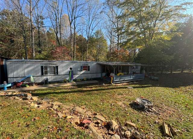 Property at 5255 N Forest Blvd, Gainesville, GA 30506, 2 beds, 2 baths