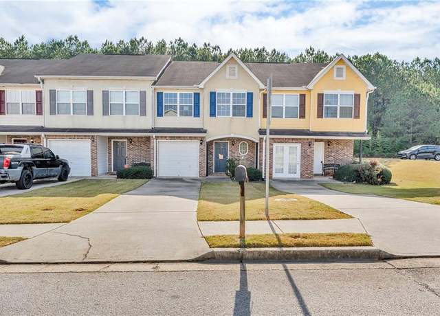 Property at 653 Georgetown Ln, Jonesboro, GA 30236, 3 beds, 2.5 baths