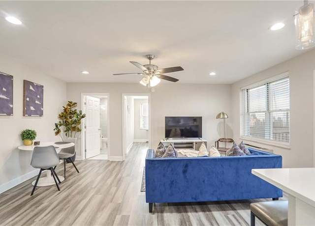 Property at 300 Peachtree St NE Unit 3B, Atlanta, GA 30308, 1 bed, 1 bath