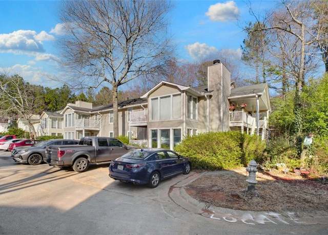 Property at 2006 Augusta Dr SE, Marietta, GA 30067, 2 beds, 1 bath