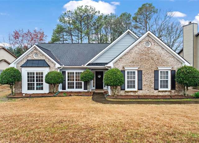 Property at 3130 Goldmist Dr, Buford, GA 30519, 3 beds, 2 baths