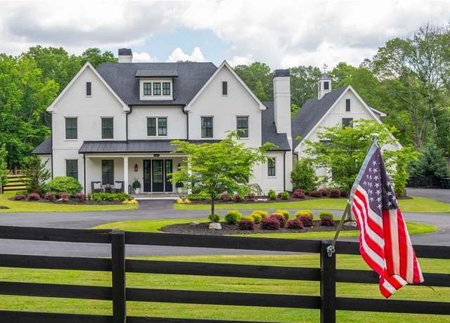 Property at 13815 Cowart Rd, Milton, GA 30004, 5 beds, 4.5 baths