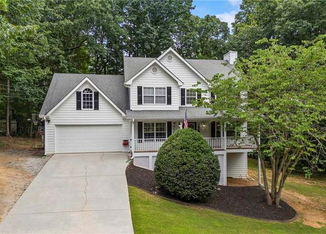 Property at 2990 Cove Crossing Dr, Lawrenceville, GA 30045, 4 beds, 3 baths