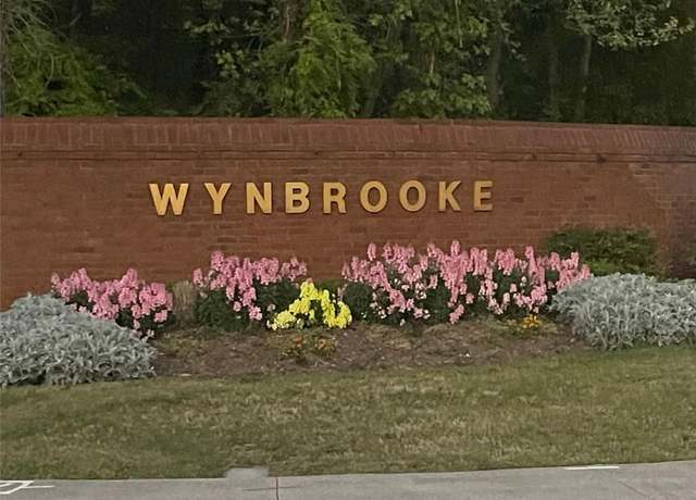 Property at 787 Wynbrooke Pkwy, Stone Mountain, GA 30087, 8 beds, 4 baths