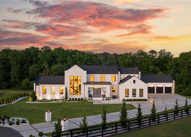 Property at 5160 Howard A Rd, Cumming, GA 30040, 5 beds, 5.5 baths