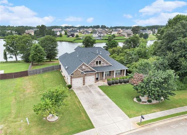 Property at 9054 Dawes Xing, Mcdonough, GA 30252, 4 beds, 3.5 baths