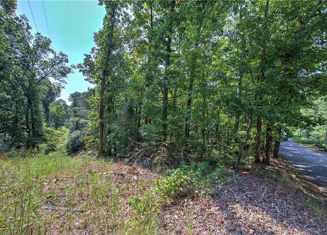 Property at 141 Hasty Rd NE, Rome, GA 30161
