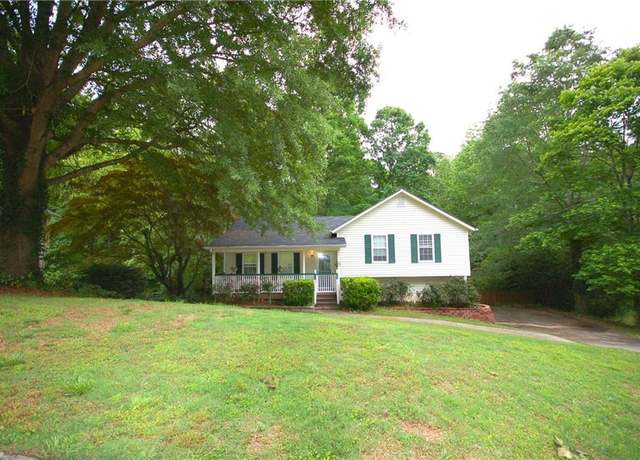 Property at 188 Thornbrooke Dr, Hiram, GA 30141, 3 beds, 2 baths