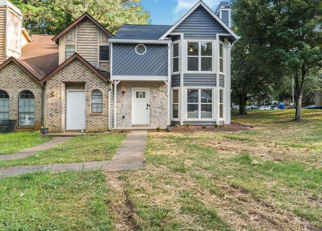 Property at 845 Heritage Oaks Dr, Stone Mountain, GA 30088, 2 beds, 2.5 baths
