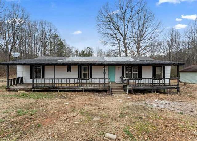 Property at 9132 Brewer Rd, Villa Rica, GA 30180, 3 beds, 2 baths