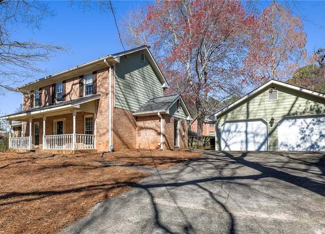 Property at 4210 Gladney Dr, Atlanta, GA 30340, 4 beds, 3 baths