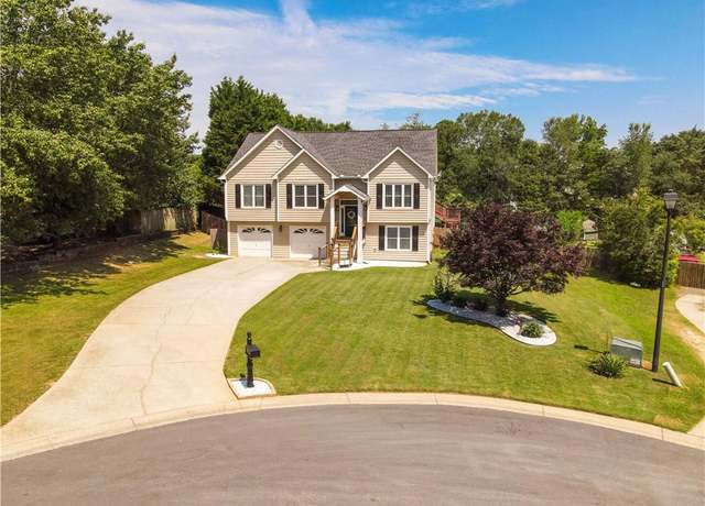 Property at 432 Nicole Ct, Winder, GA 30680, 4 beds, 3 baths