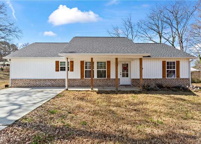 Property at 98 Bryant Cir, Cedartown, GA 30125, 3 beds, 2 baths