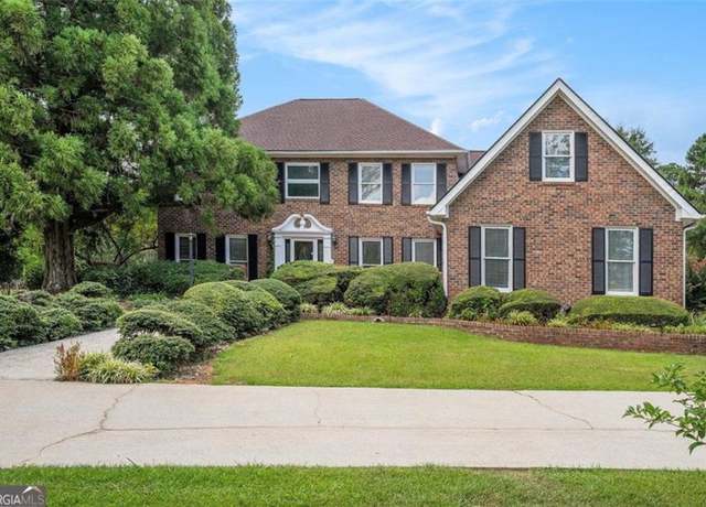 Property at 2405 Old Salem Rd SE, Conyers, GA 30013, 4 beds, 3 baths