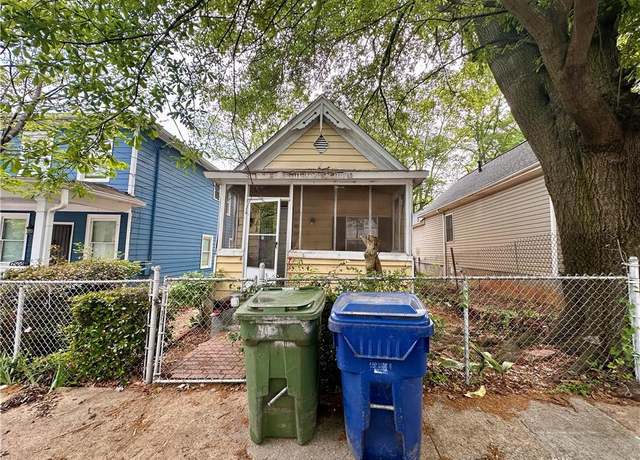 Property at 712 Garibaldi St SW, Atlanta, GA 30310, 2 beds, 1 bath