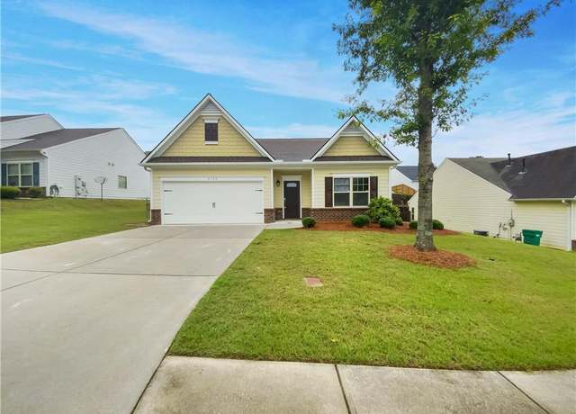 Property at 6100 Semaphore Rdg, Rex, GA 30273, 3 beds, 2 baths
