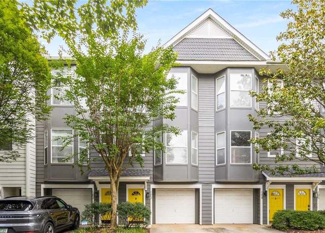 Property at 951 Glenwood Ave SE #103, Atlanta, GA 30316, 1 bed, 1.5 baths