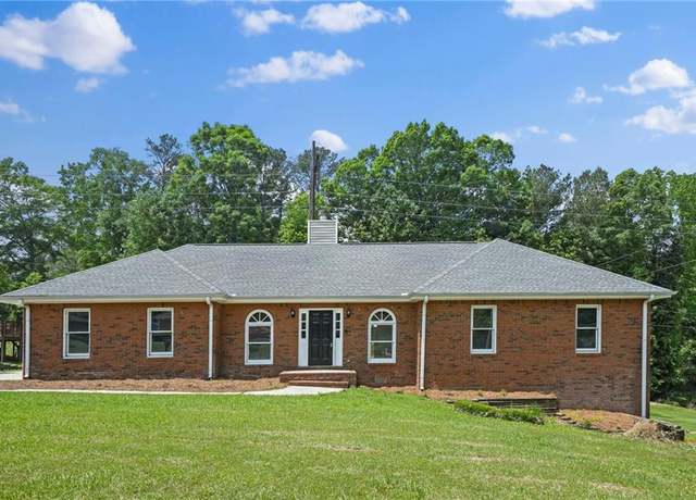 Property at 9035 Teal Ln, Jonesboro, GA 30236, 3 beds, 2 baths
