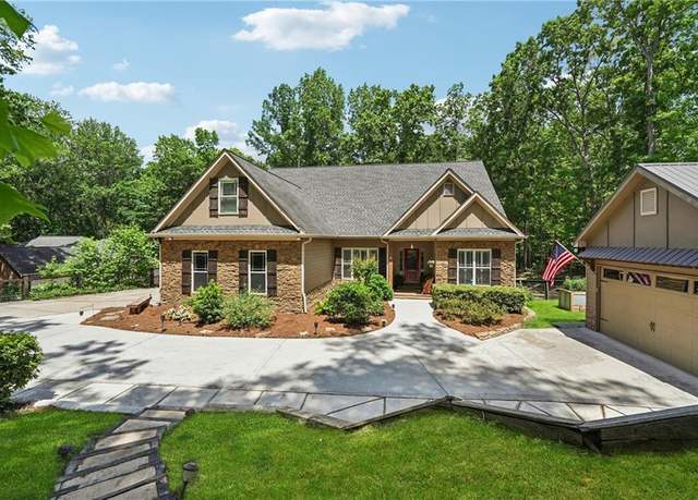 Property at 2945 Ashbyrn Ct, Buford, GA 30519, 5 beds, 4.5 baths