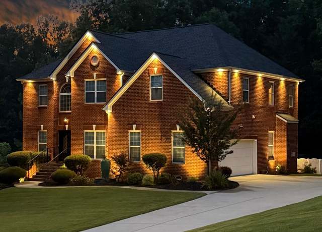 Property at 2725 Bailey Pl NE, Conyers, GA 30013, 4 beds, 3 baths