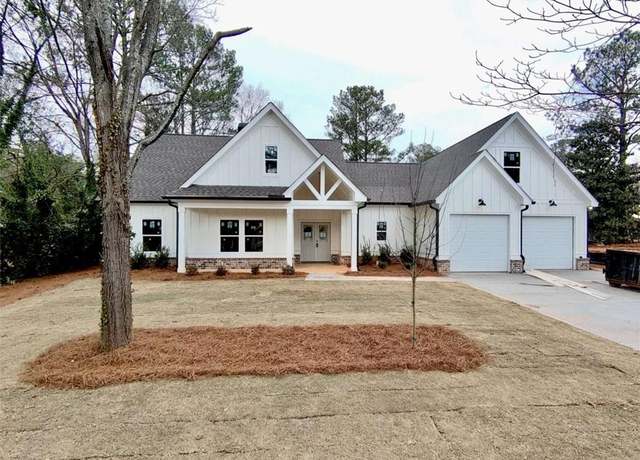 Property at 6149 Pinewood Dr SE, Covington, GA 30014, 4 beds, 2.5 baths