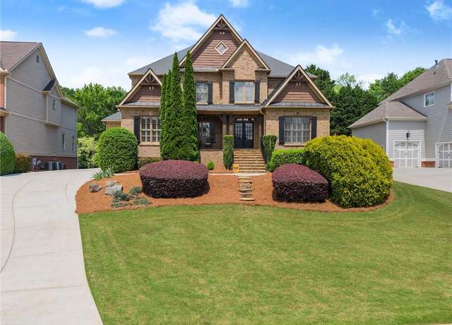 Property at 4190 Madison Dr, Cumming, GA 30040, 5 beds, 4.5 baths