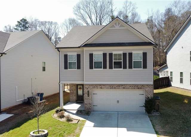 Property at 3214 Hawthorne Path, Braselton, GA 30517, 4 beds, 2.5 baths