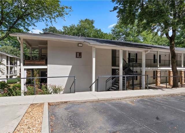 Property at 1150 Collier Rd NW Unit 10L, Atlanta, GA 30318, 1 bed, 1 bath