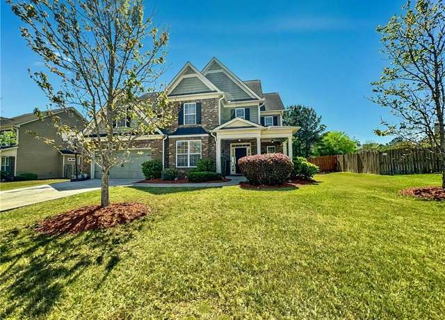 Property at 5015 Scuppernong Ct, Austell, GA 30106, 5 beds, 3 baths