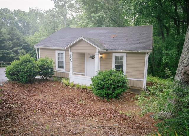 Property at 329 Kelly Mill Rd, Cumming, GA 30040, 3 beds, 1 bath
