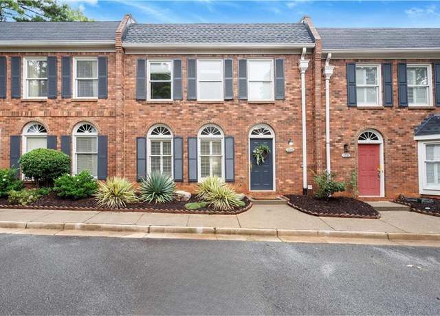 Property at 7206 Saint Charles Sq, Roswell, GA 30075, 2 beds, 2.5 baths