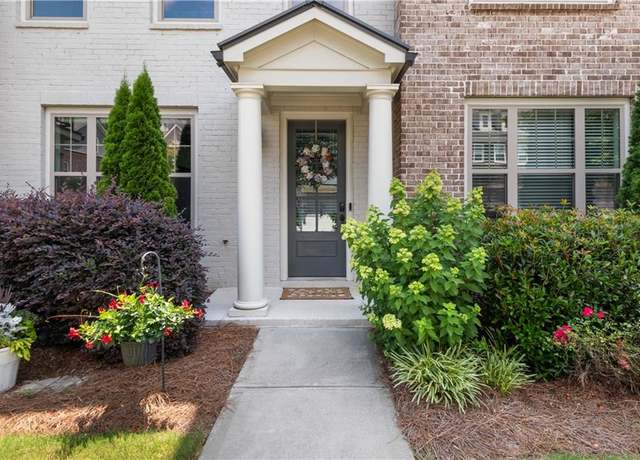 Property at 20057 Windalier Way, Roswell, GA 30076, 3 beds, 3.5 baths